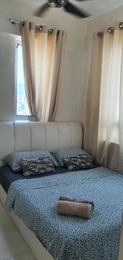 Leezahomestay Bayan Lepas Eksteriør bilde